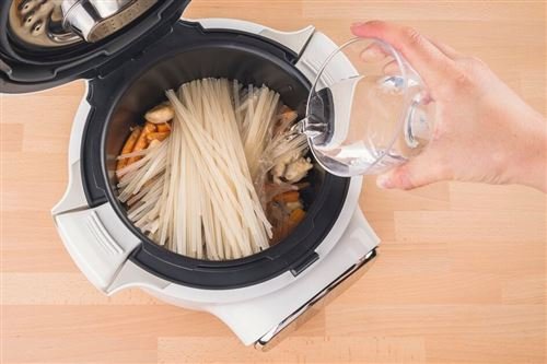 Moulinex Cookeo Touch WiFi Mini CE922110 900 W Blanco Multicocina Inteligente - Imagen de 6